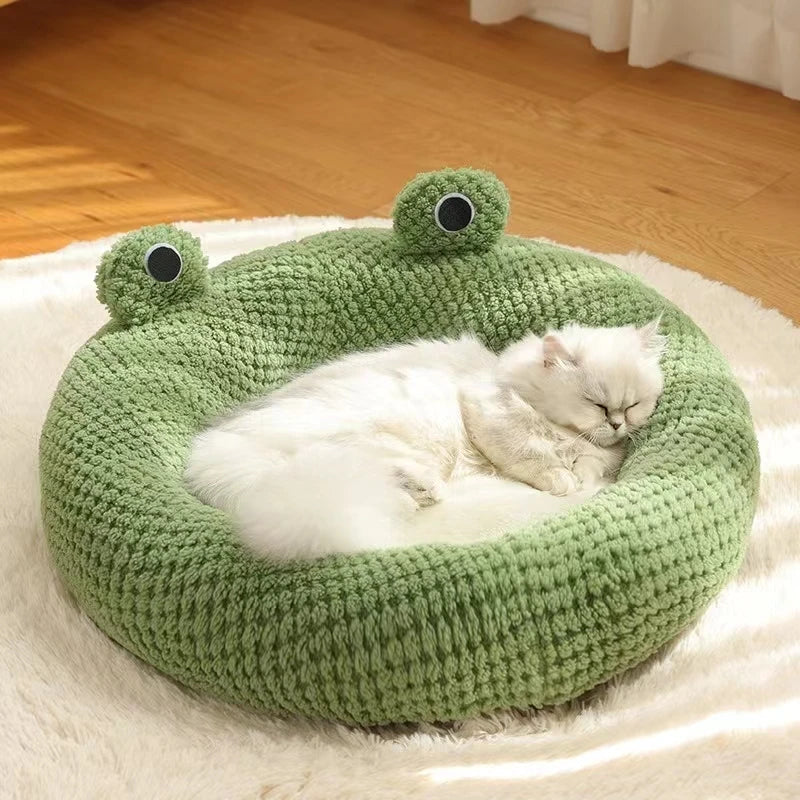 Plush Frog Cat Bed - Purr-fect Picks